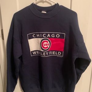 Chicago crew neck sweater